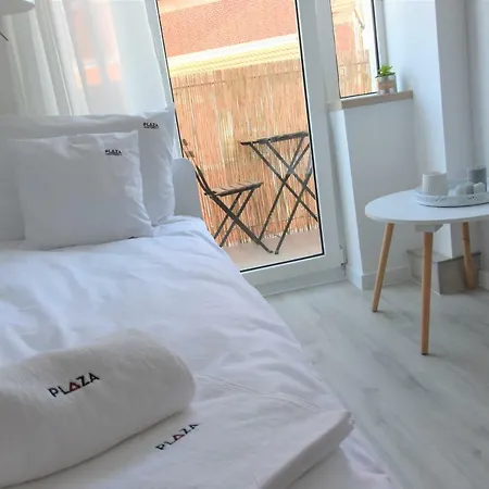 Apartment Plaza *
